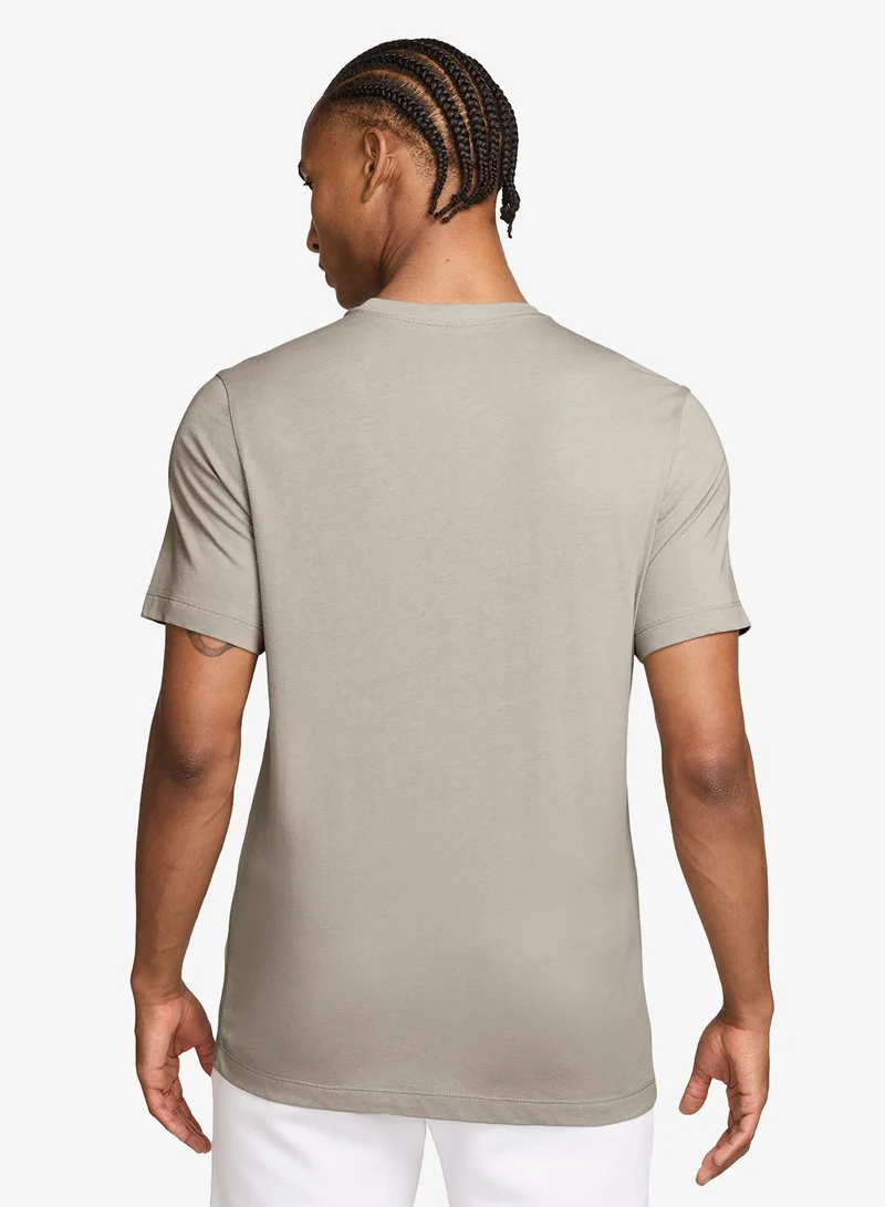 نايكي تيشيرت فوتورا بلور قياسي