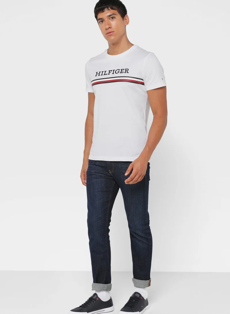 TOMMY HILFIGER Logo Crew Neck T-Shirt