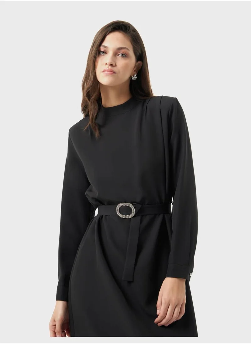 MIZALLE Belted Mockneck Dress