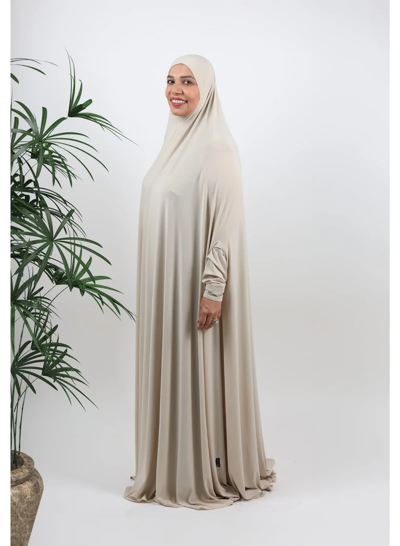 جميلة جميلة لباس الصلاة