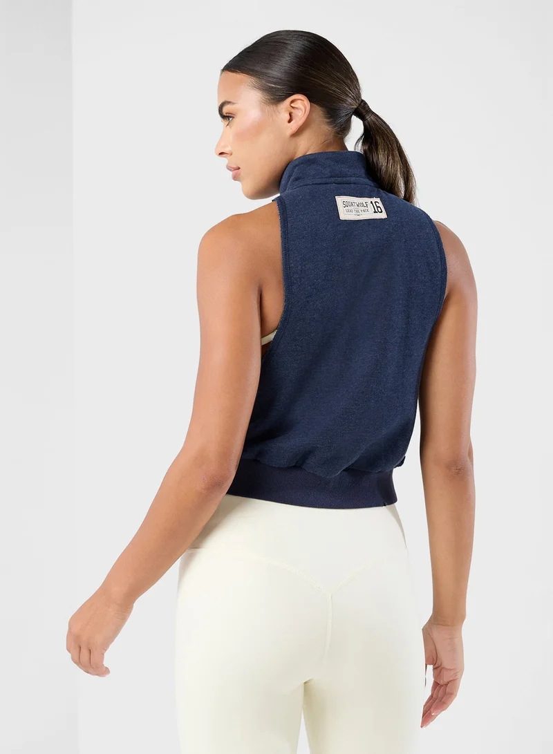 سكوات وولف سويت شيرت أساسي بسحاب وشعار