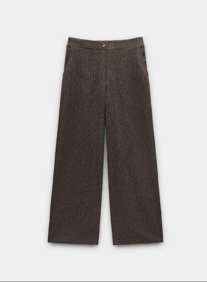 Parfois Brown Trousers with pockets and texture for Women | Best Price UAE