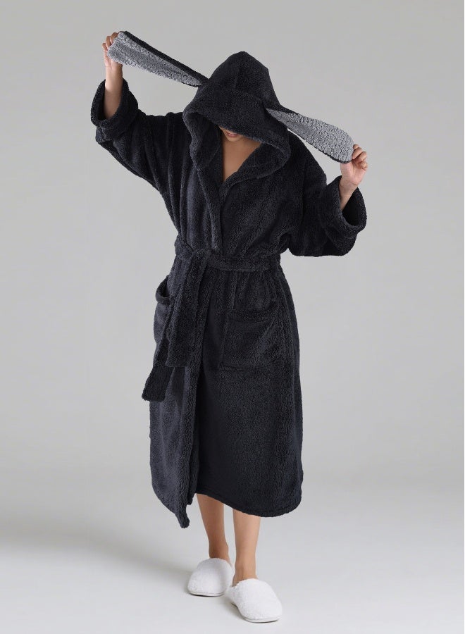 ايست من نون رداء حمام طويل بغطاء رأس - 240 جرامًا للمتر المربع مصنوع من البوليستر الناعم بنسبة 100% للنساء - غطاء رأس لطيف وجيب - لون رمادي غامق، مقاس صغير - Image 2