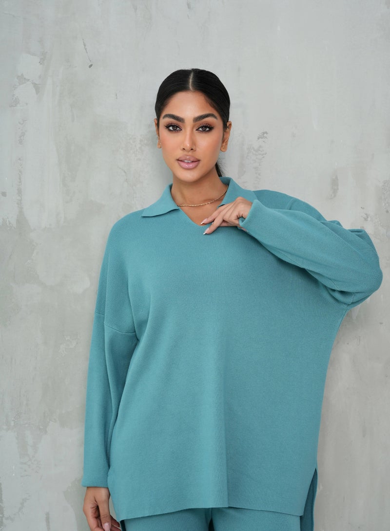 Andy 2322 | Women's Two-Piece Lounge Set – Soft Cotton, Oversized Top with Collar and Relaxed Fit Pants | Tiffany - Image 3
