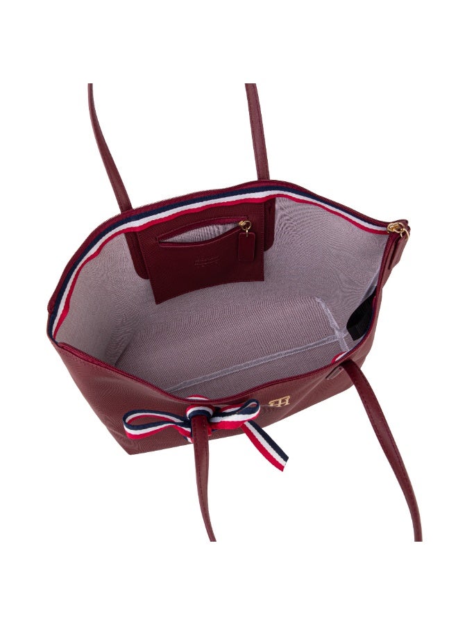 Tommy Hilfiger Denim حقيبة حقيبة حقيبة حقيبة نسائية برغندي، موضة كلاسيكية توقيع متعدد الاستعمالات شريط كبير السعة حقيبة كتف للسفر، العمل، صالة رياضية، - Image 4