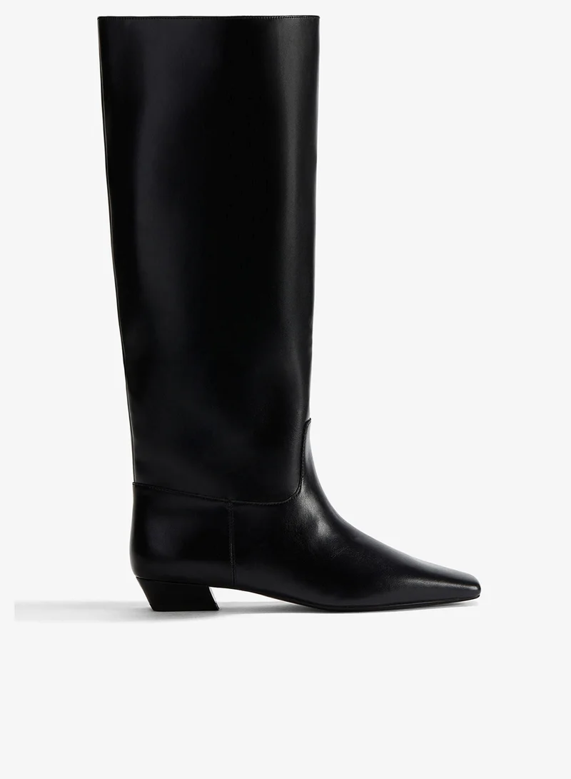 اتش اند ام بوت بطول يصل للركبة