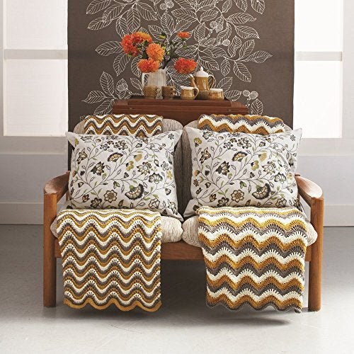 Patons Canadiana Yarn - Solids, Aran - Image 5