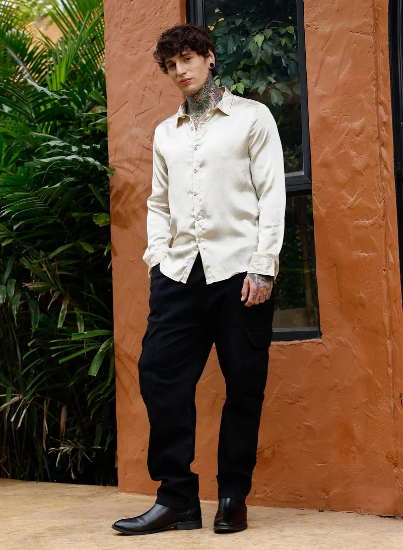 Campus Sutra Campus Sutra Men Crushed-Satin Regular Shirt | Spread Collar Long Cuffed Sleeves | Button Closure Curved Hem | Solid Crushed | Woven Fabric For Casual & Party Wear | Chalk White