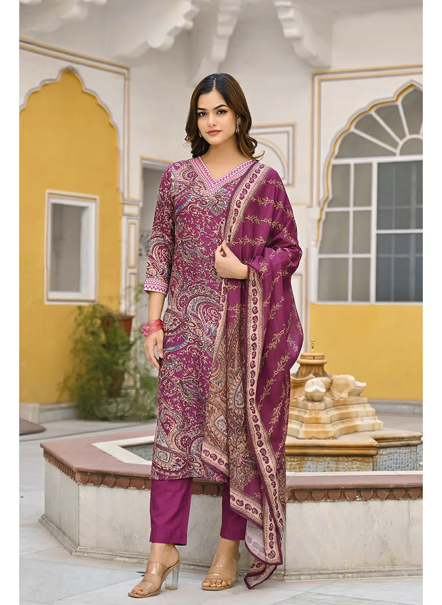 زيري سوق Purple Rayon Blend Paisley Printed Straight 3-Piece Kurta Set