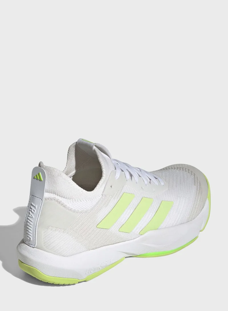 adidas أحذية تدريب المغامرة السريعة
