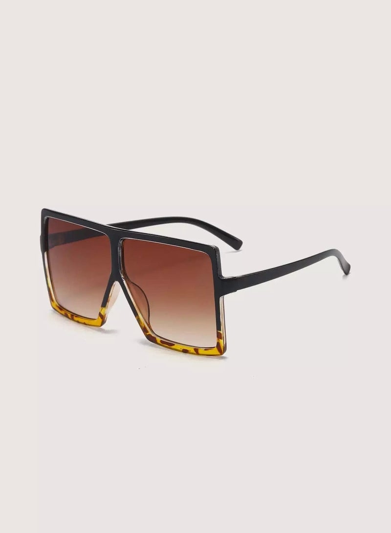 Generic Flat Top Tinted Lens Sunglasses - Image 2
