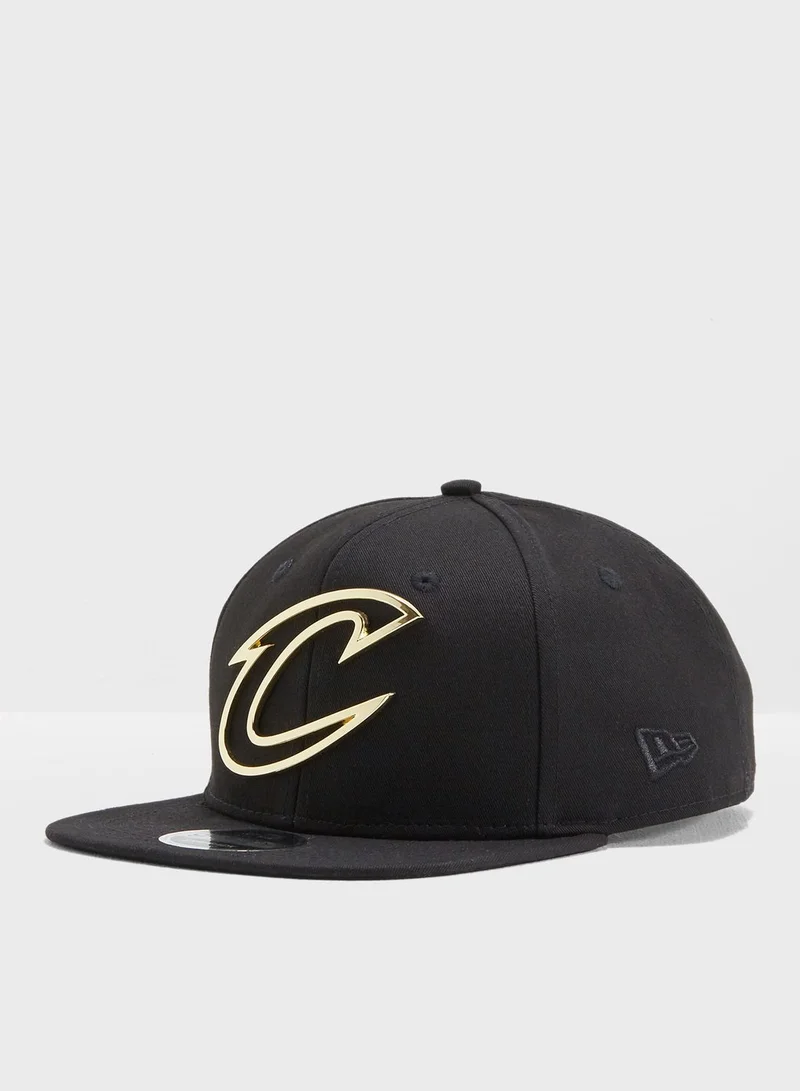 NEW ERA 9FIFTY Metal Badge Cleveland Cavaliers Snapback