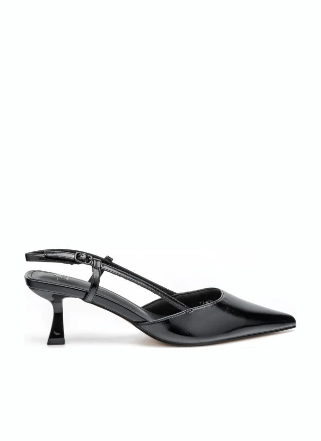 باتا حذاء بكعب أنيق بحزام خلفي