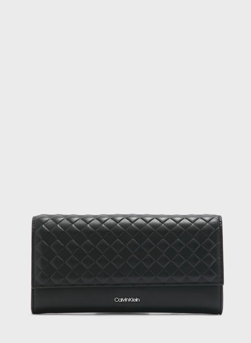 CALVIN KLEIN Quilted Large Trifold Wallet