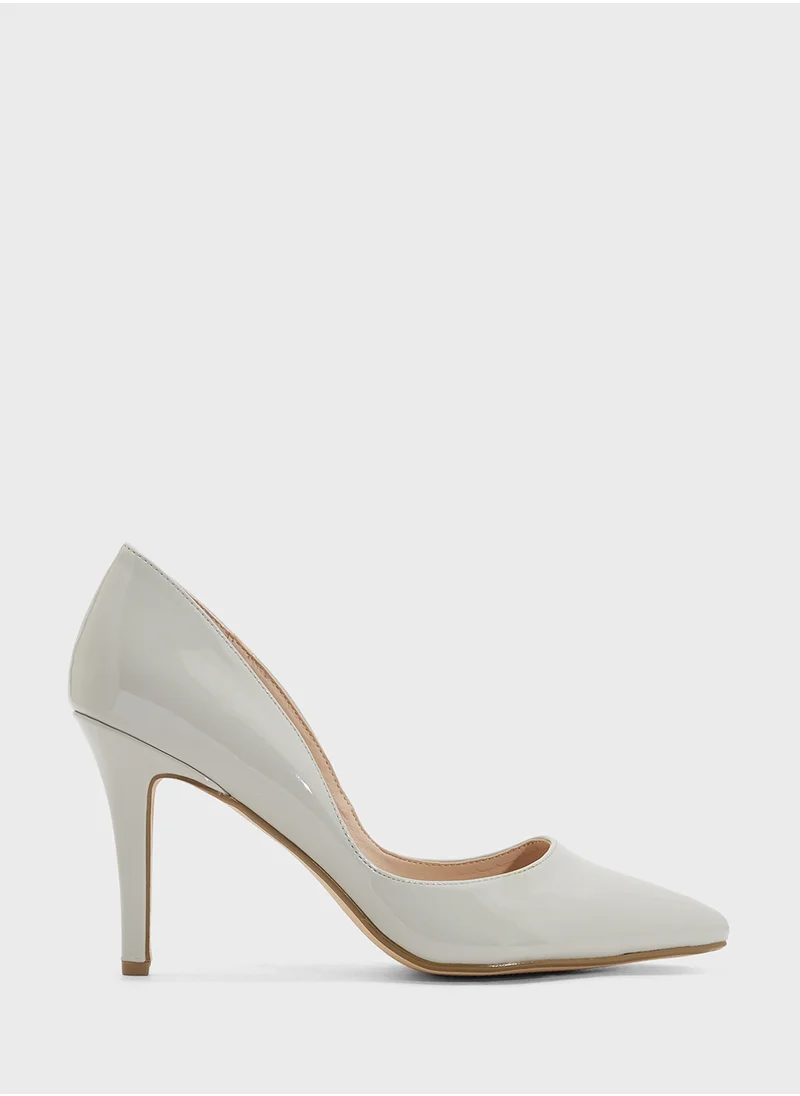 جينجر Pointed Classic Pump