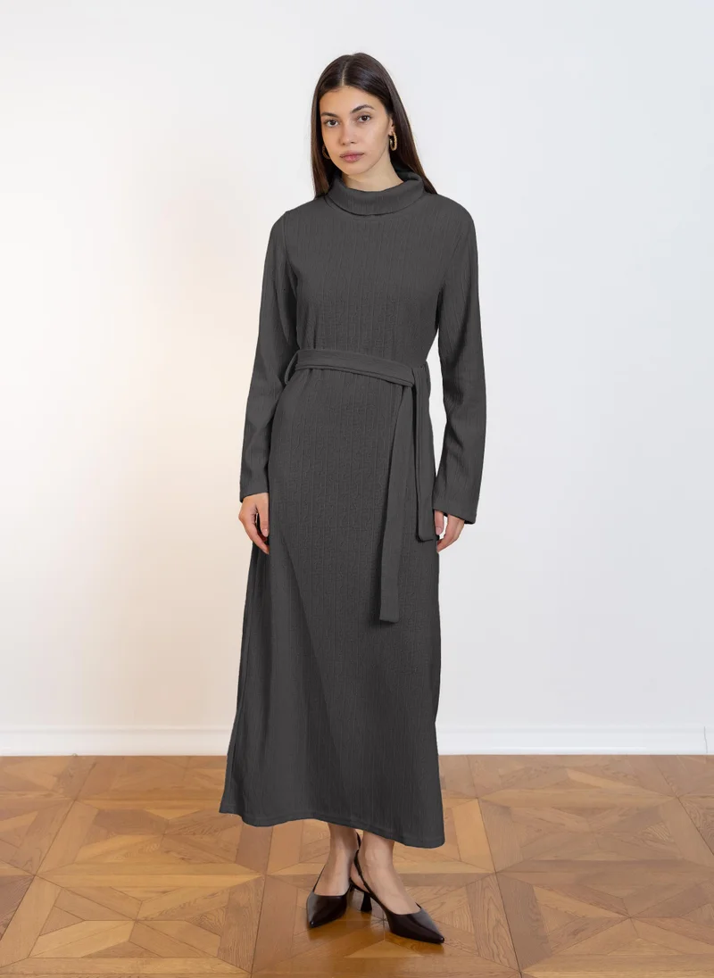 شايبس TEXTURED HIGH NECK MAXI DRESS