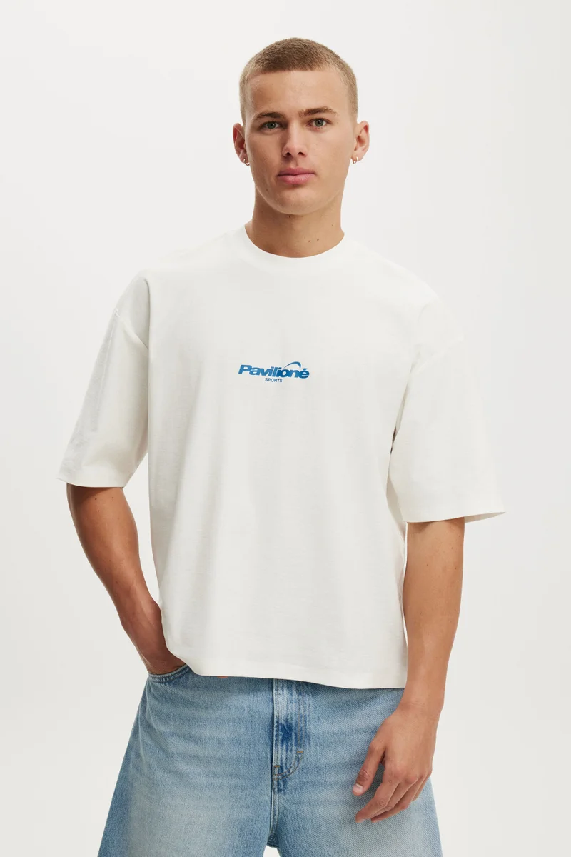 كوتون اون Cropped Fit Graphic T-Shirt