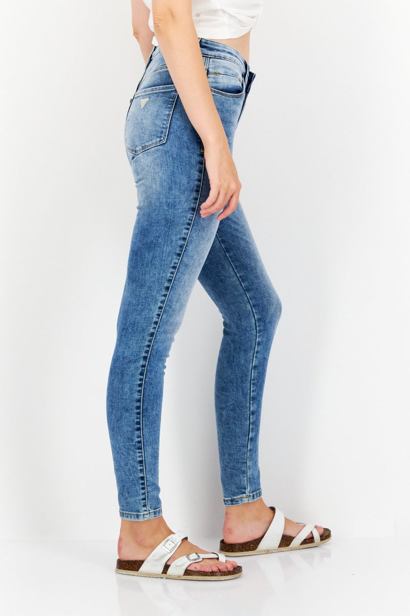 GUESS Women Skinny Fit Washed Stretchable Denim, Blue - Image 4