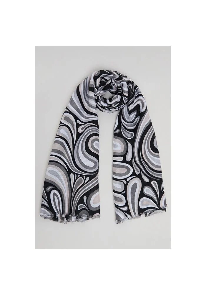 Patterned Scarf