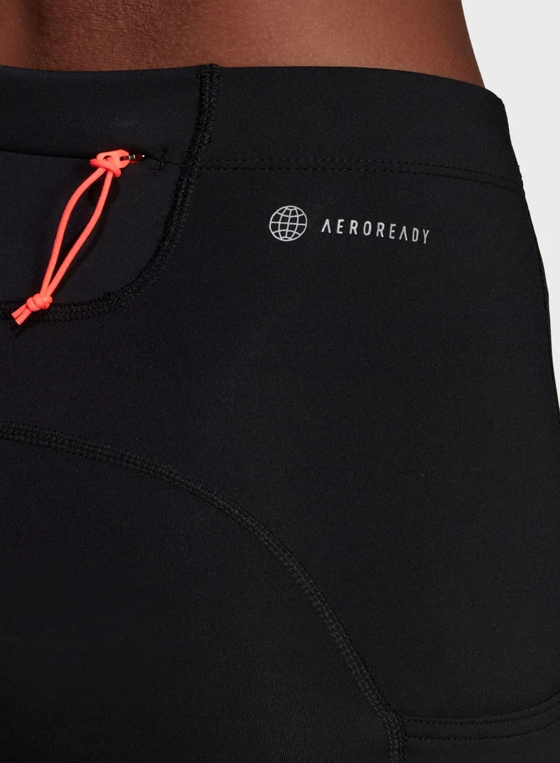 adidas ليقنز بشعار الماركة