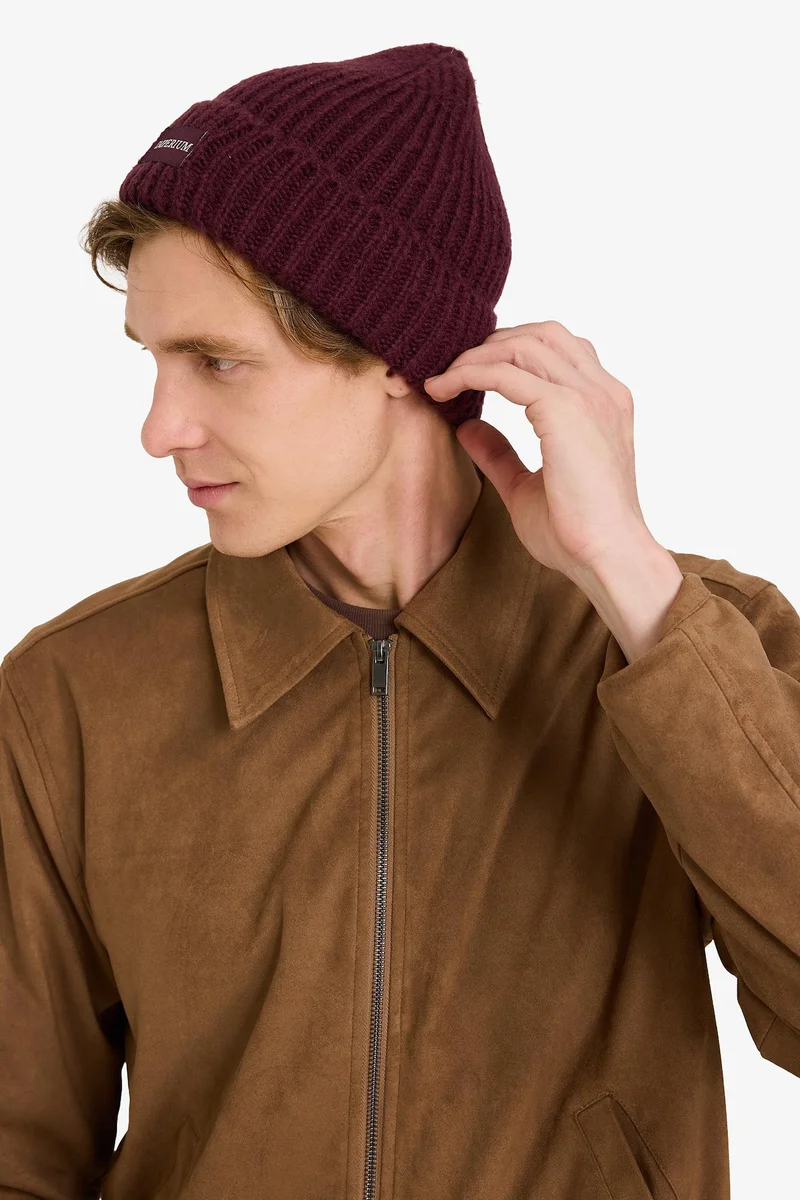 ديفاكتو Man Beret