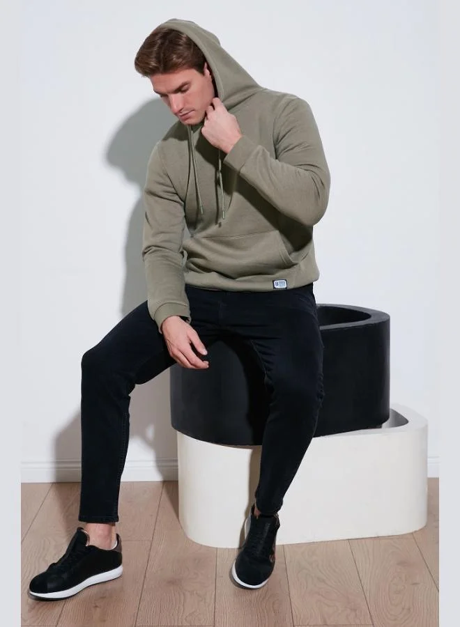 بوراتي بلوزة بغطاء رأس بقصة عادية وجيب كنغر وبطانة صوف ناعمة للرجال من بوراتي