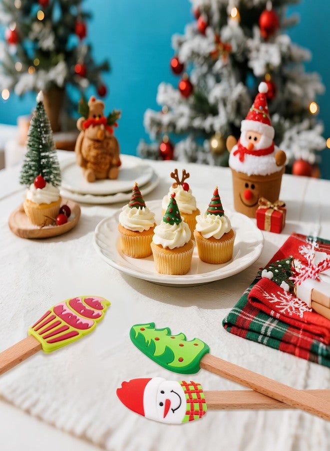 SUMERSHA 4 Pieces Christmas Silicone Spatulas with Wooden Handle, Xmas Cake Spatula Set, Holiday Baking Supplies, Pan Scraper for Kitchen Mixing, Stirring & Cooking - Image 5