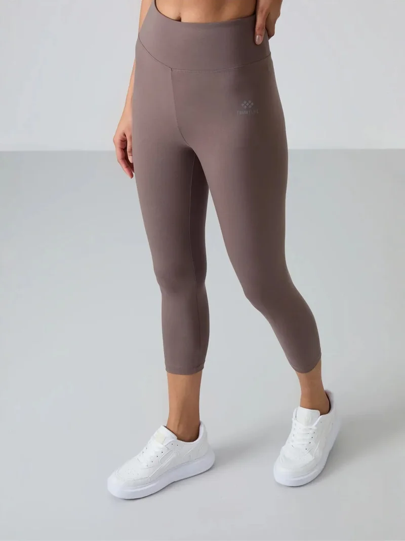 تومي لايف TOMMY High-Waist Capri Leggings