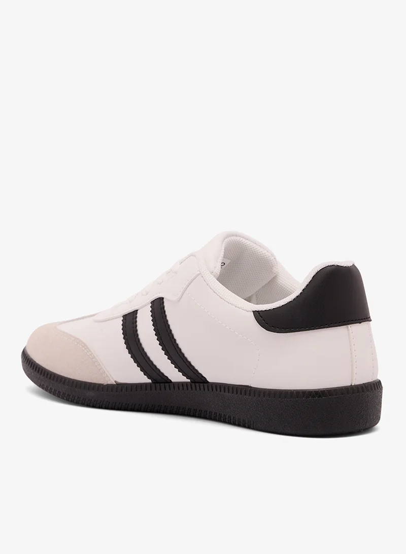 أندرينا حذاء رياضي كاجوال مخطط قصير