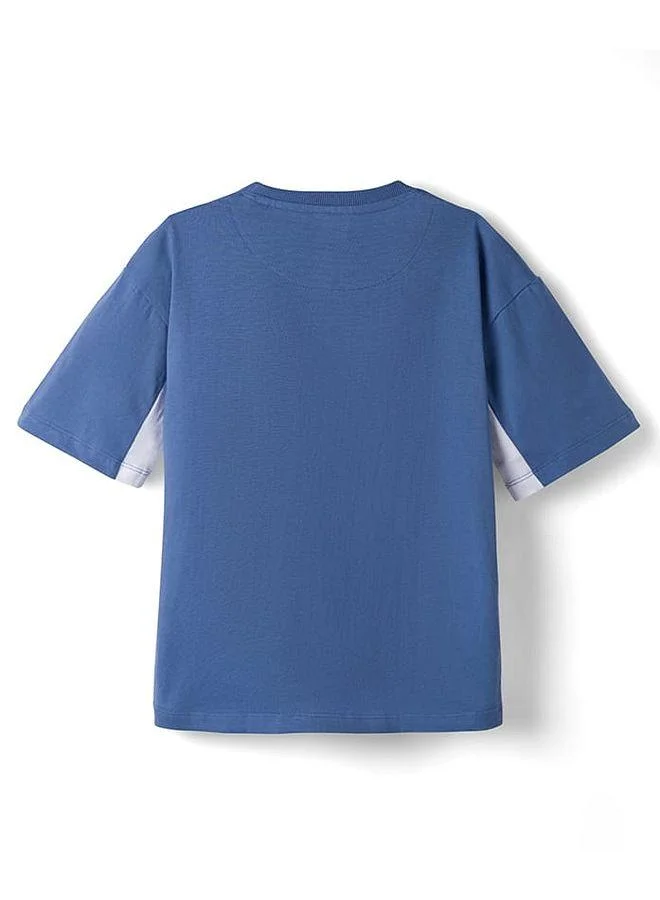 Primo Gino Primo Gino 100% Cotton Oversized Drop Shoulder Color Block Half Sleeves T-Shirt With Fast Racing Print and Badges - Blue/White