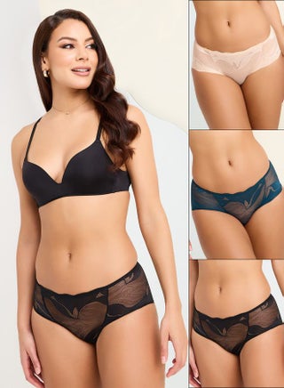 Pack of 3 - Lace Scalloped Edge Shorts - pzsku/ZFC8E3B084AD83F6D20F4Z/45/_/1704886004/66fcbff8-ae14-4ec1-b368-584389d6bb45