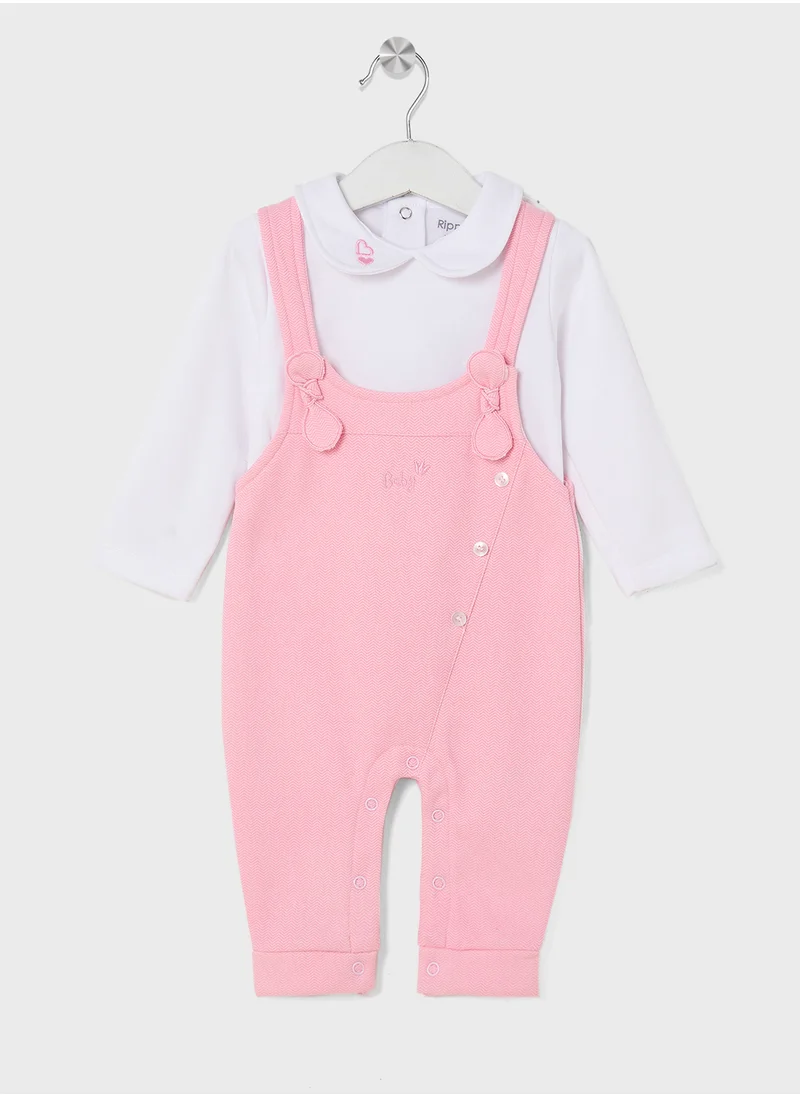 ريبلز مع نمشي Infants Girls Dungarees