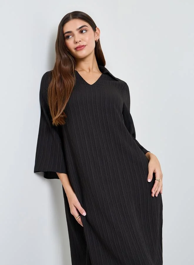 تايك تو Black Textured Open Collar Maxi Dress
