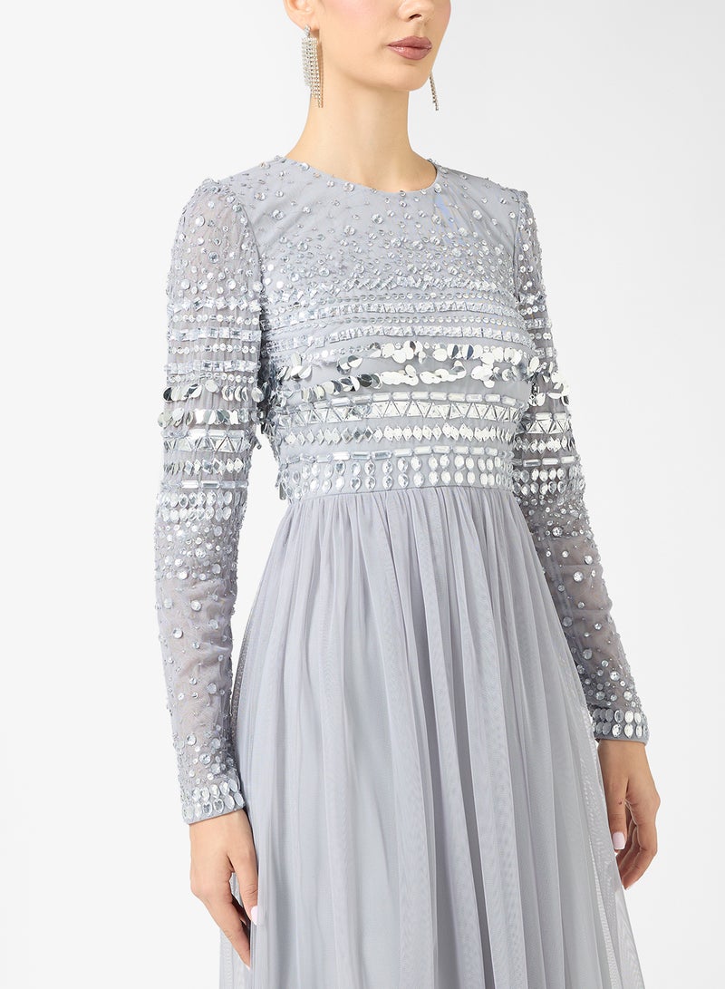 Amelia Rose Crew Neck Sequin Mesh Detailed Midi Dress - Image 3