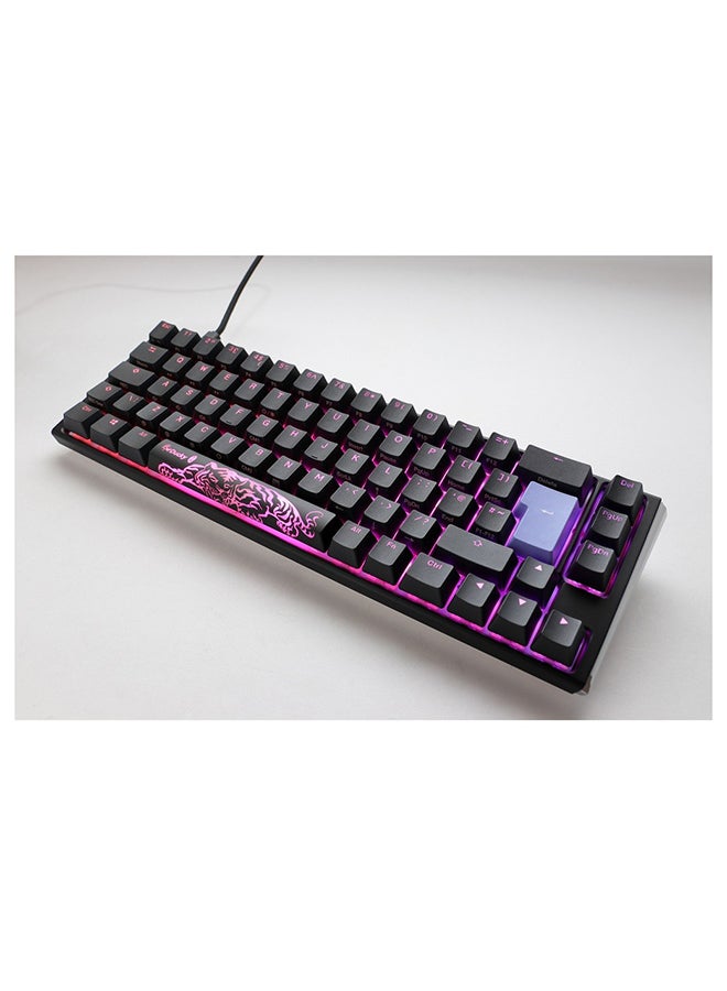 داكي حذاء Ducky One 3 الكلاسيكي باللونين الأسود والأبيض SF 65% باللون الأزرق الكرزي - Image 2