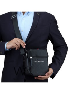 Tommy Hilfiger Plus Tommy Hilfiger Messenger Bag Black Leather  - Image 2