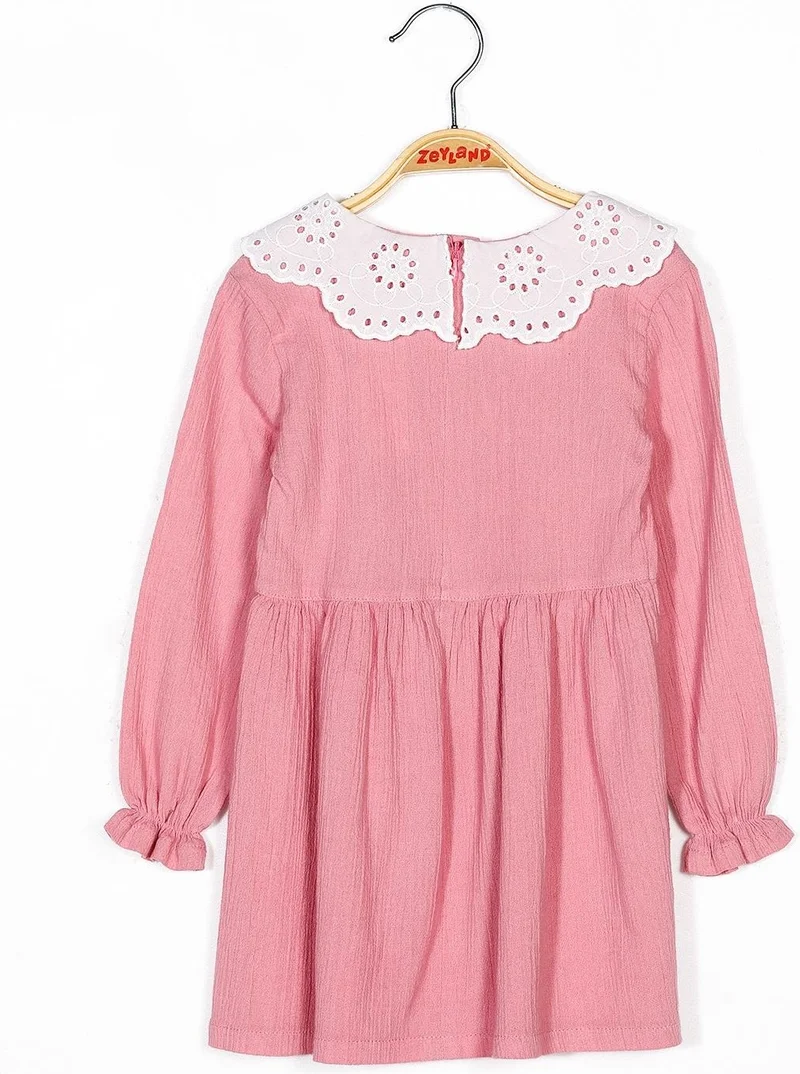 مينينو Peter Pan Collar Dress