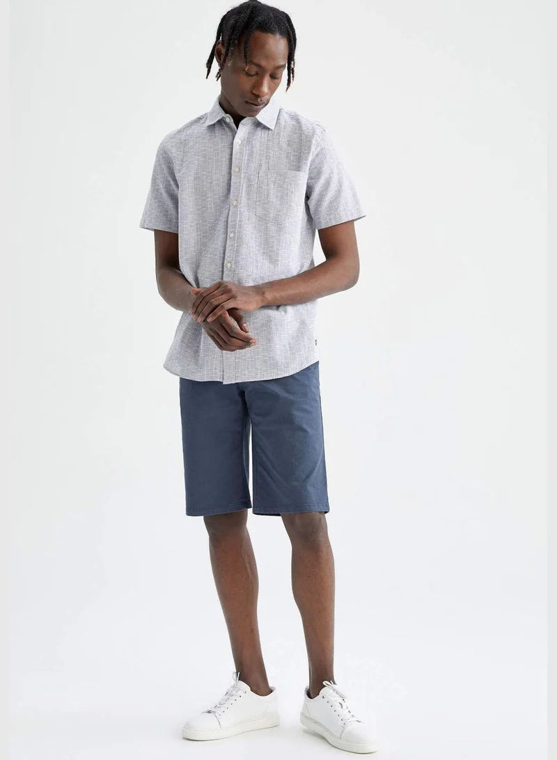 ديفاكتو Man Polo Neck Woven Short Sleeve Shirt