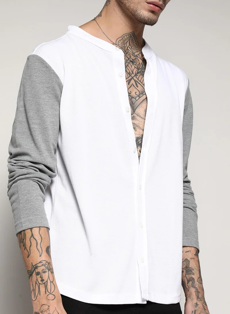 Campus Sutra Campus Sutra Men's White & Grey Colourblocked Button Up Regular Fit Regular Fit Shirt For Casual Wear | Cotton Shirt Crafted With Regular Sleeve, Comfort Fit & High-Performance For Everyday Wear