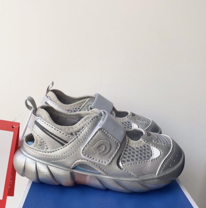 Putian Pure Original Children'S Shoes New Model Nb920 Mary Jane Mesh Patchwork Velcro Children'S Sandals Breathable Beach Shoes - Image 4