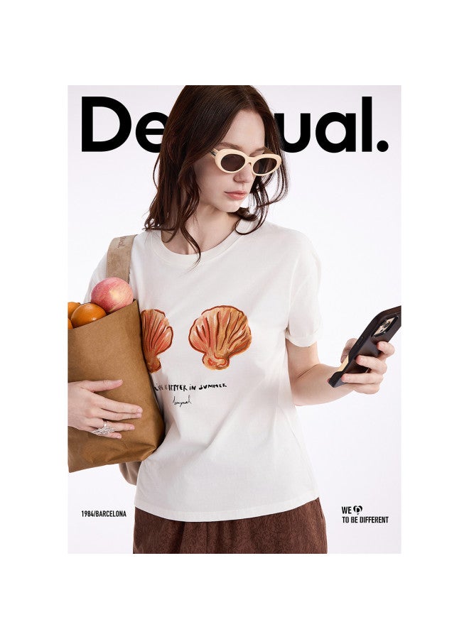 DESIGUAL تي شيرت نسائي بياقة دائرية مع تطريز قواقع بحري مرحة وتطبيقات لفصل الربيع/الصيف 2025 - Image 5