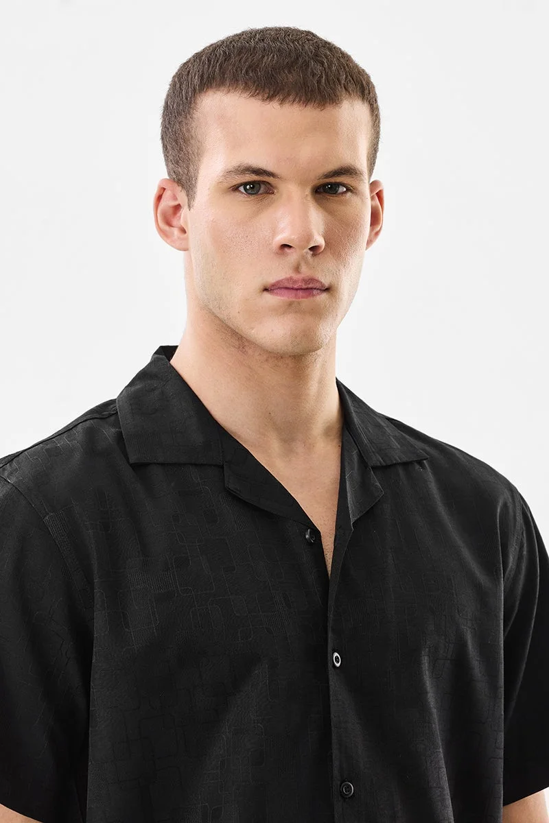 سنيتش قميص بتصميم ذاتي بقصة صندوقية