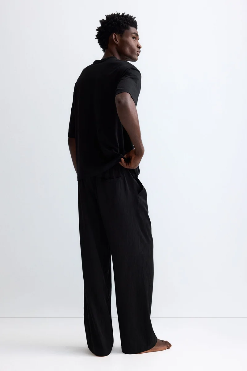 H&M  Relaxed Fit Pyjamas for Men | Best Price UAE