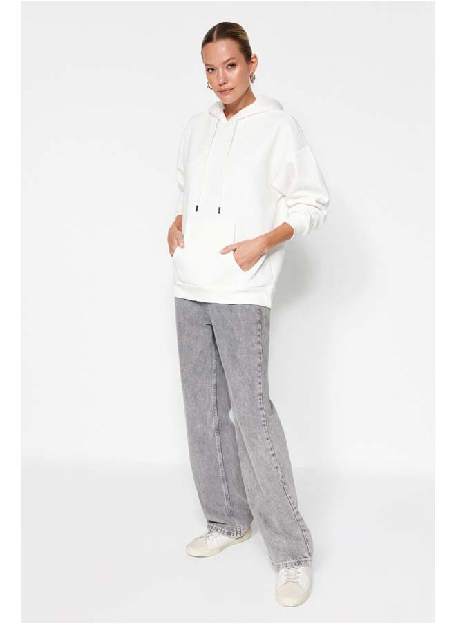 trendyol - Thick Ecru, Fleece Inside Oversized/Wide Fit with a Hooded Basic Knitted Sweatshirt TWOAW24SW00103. - Image 1
