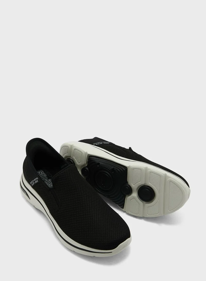 SKECHERS Go Walk Arch Fit 2.0