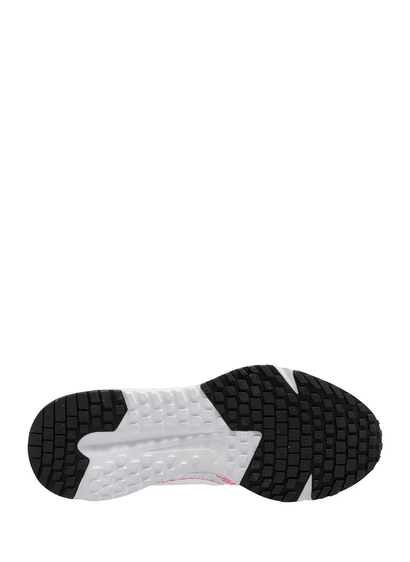 Nike Run Defy
