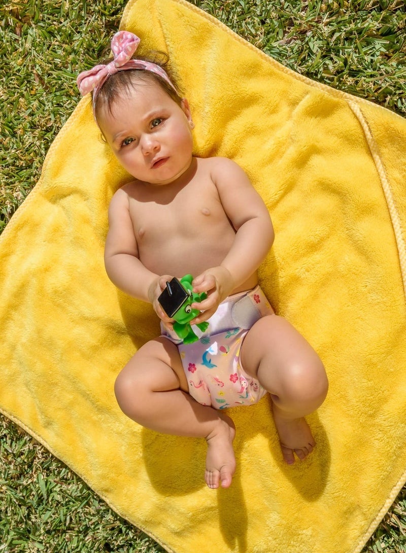 FREDS SWIM ACADEMY Freds & Gina Hooded Towel Yellow - Image 1