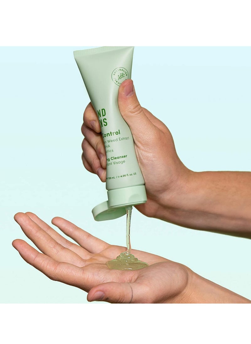 Sand & Sky Sand & Sky Oil Control Clearing Cleanser - Gentle Daily Face Wash for Oily Acne Prone Sensitive Skin | With Salicylic Acid, AHAs, Prebiotics  - Image 2