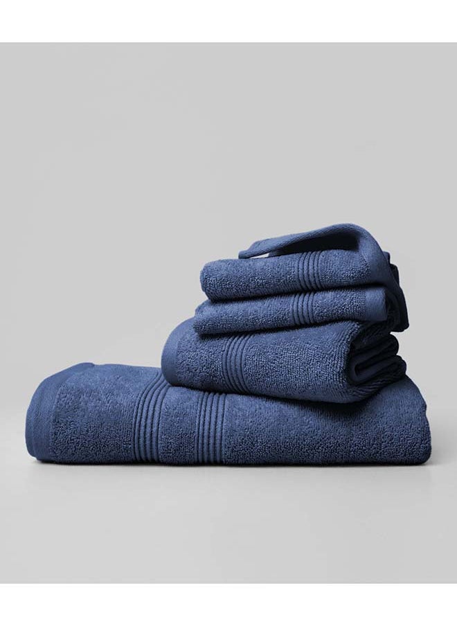 4 Pieces Set by La'Marvel, Estate Blue 550 GSM 100% Cotton Luxury Home Towels - pzsku/ZFC9F485EE644C2877F7FZ/45/_/1727863555/0ba9f8e1-c0c3-46bb-9891-90073977fca5