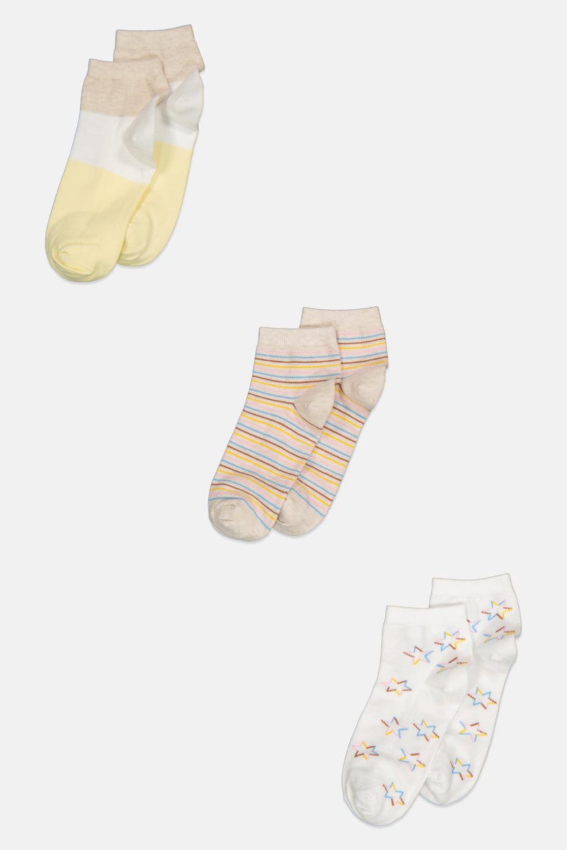 XOXO Women 3 Pairs Allover Print uarter Socks, Multicolor - Image 2